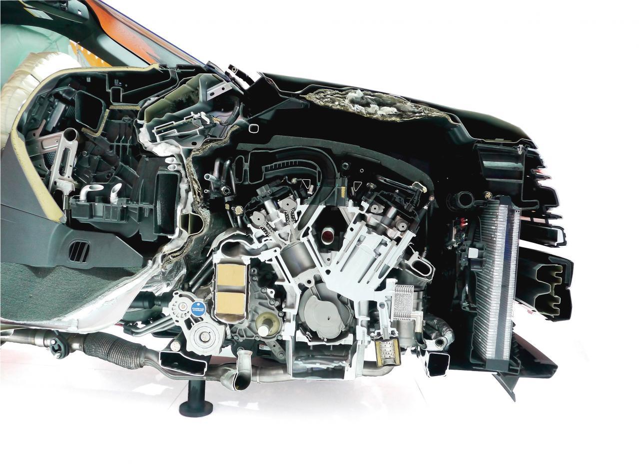 エンジンテクノロジー超基礎講座090|直6でもV8でもFFになる「エンジン横置き」が流行した理由
