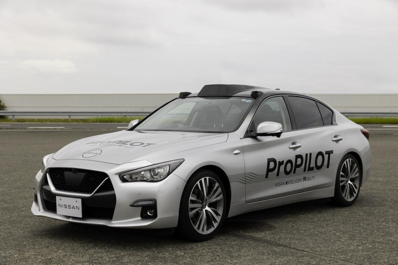 次世代LiDARを活用する運転支援技術を搭載した試作車